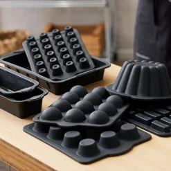 Blomsterbergs chokoladeform silikone grå