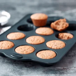 Blomsterbergs muffinform silikoneform grå
