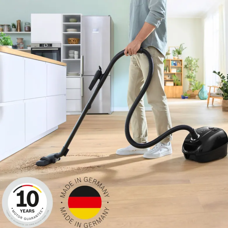 Bosch BGB38BA1 serie 4 støvsuger sort 79dB 600 watt
