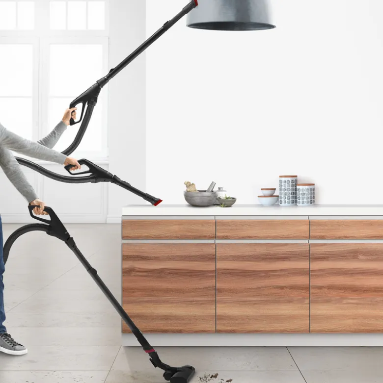 Bosch Serie 6 BGB6X330 støvsuger 75dB