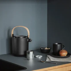 Eva Solo Nordic Kitchen te termokande black 1 liter