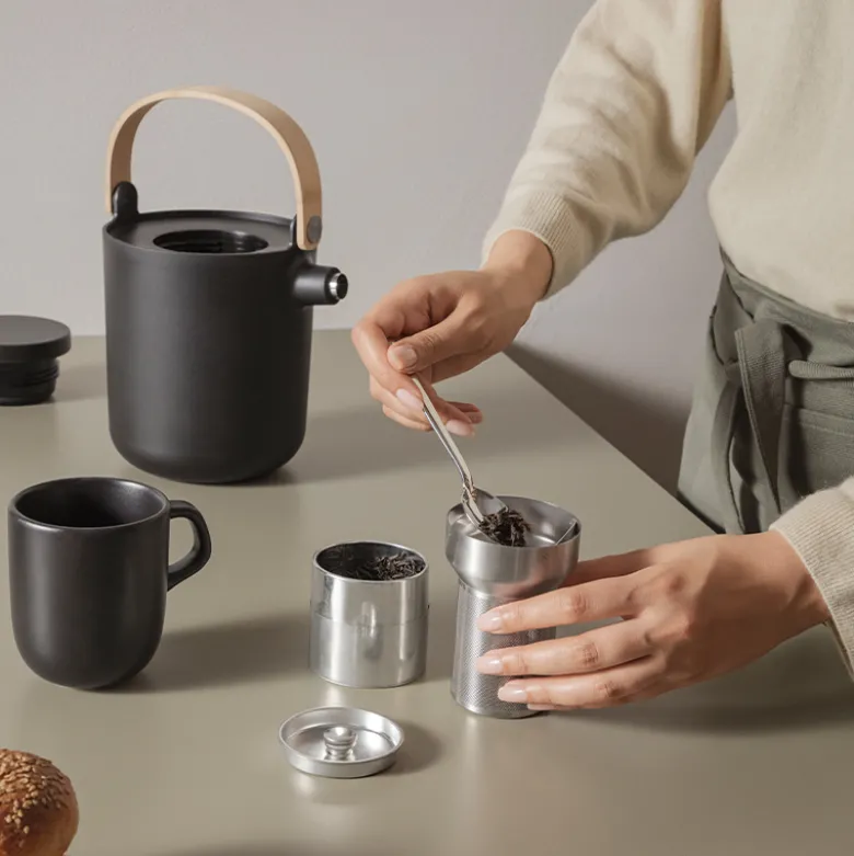 Eva Solo Nordic Kitchen te termokande black 1 liter