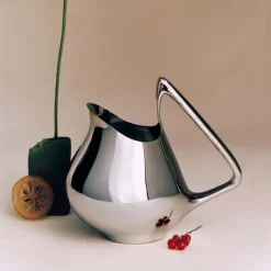 Georg Jensen Henning Koppel kande 03 stål 1,6 liter