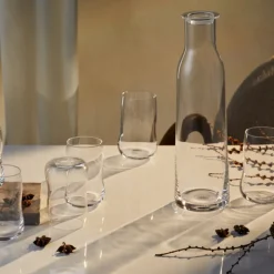 Holmegaard Minima glasflaske med låg 1,4 liter