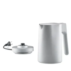 Jacob Jensen elkande silver 1,2 liter 1850 watt