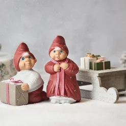 Klarborg Josefine & Oliver med slæde og gaver 13 cm
