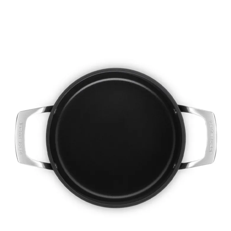 Le Creuset Essential gryde med keramisk belægning 20 cm 3,8 liter
