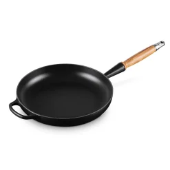 Le Creuset Signature støbejern stegepande med træhåndtag Ø 28 cm matte black