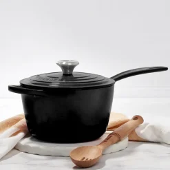 Le Creuset Signature støbejern kasserolle Ø 16 cm black