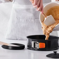 Le Creuset Signature stentøj oval grydeskeholder Matte Black