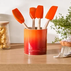 Le Creuset Signature stentøj redskabskrukke 1,1 liter Volcanic