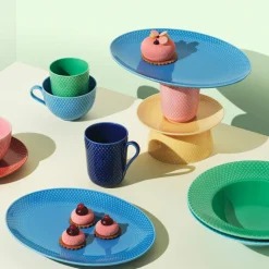 Lyngby Porcelæn Rhombe Color serveringsfad blå 28,5 cm