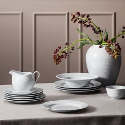 Lyngby Porcelæn Rhombe flad tallerken hvid 23 cm