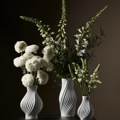 Lyngby Porcelæn Twist vase hvid H 31 cm