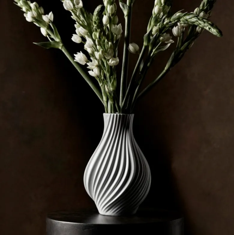Lyngby Porcelæn Twist vase hvid H 31 cm