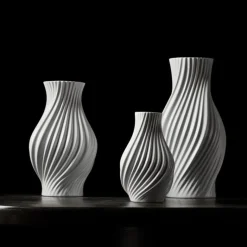 Lyngby Porcelæn Twist vase hvid H 31 cm