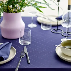 Södahl Tiles Damask dug indigo 140 x 320 cm