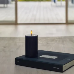 Sirius Sille LED bloklys mørkeblå Ø 7,5 cm H 12,5 cm