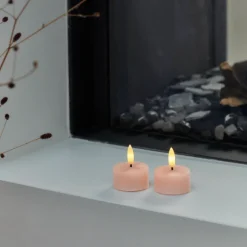 Sirius Sille LED fyrfadslys lyserød Ø 4,5 cm H 2,2 cm 2 stk.