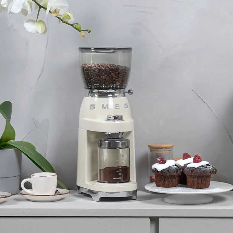Smeg kaffekværn creme 350 g