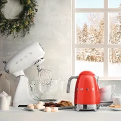 Smeg KLF04RDEU elkedel rød 1,7 liter 2400 Watt