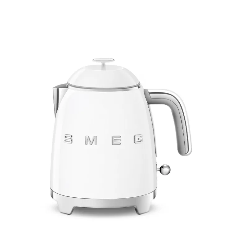 Smeg KLF05WHEU elkedel mini hvid 0,8 liter 1400 watt