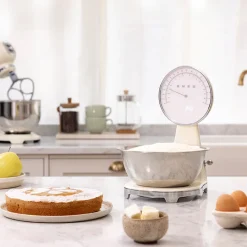 Smeg 50's Style bagevægt creme 5 kg