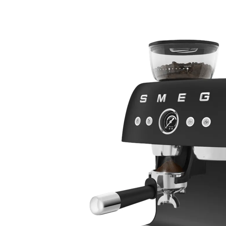 Smeg 50's Style manuel espressomaskine mat sort 1650 watt