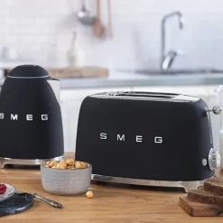 Smeg TSF01BLMEU brødrister sort 2 skiver 950 watt