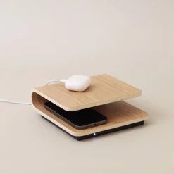 Stelton Ro trådløs oplader egetræ