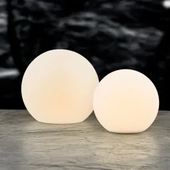 Villa Collection Maane LED lampe m. solar hvid 25x23 cm