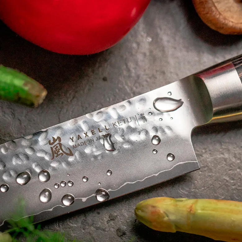 Yaxell KETU kokkekniv 20 cm